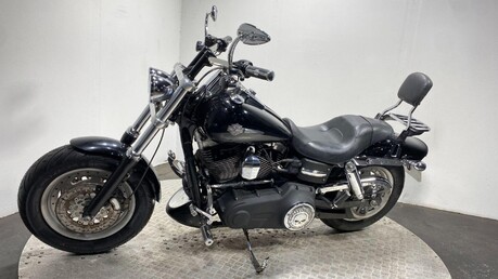 Harley-Davidson Dyna 1584 FXDF Fat Bob 12