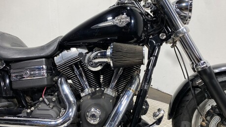 Harley-Davidson Dyna 1584 FXDF Fat Bob 18