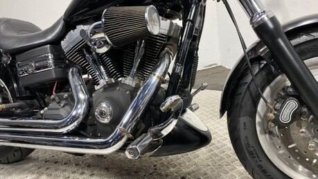 Harley-Davidson Dyna 1584 FXDF Fat Bob 20