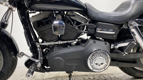 Harley-Davidson Dyna 1584 FXDF Fat Bob 27