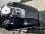 Harley-Davidson Dyna 1584 FXDF Fat Bob 36