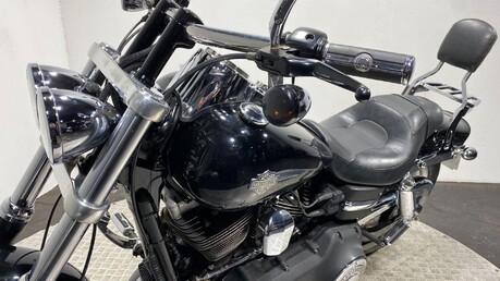 Harley-Davidson Dyna 1584 FXDF Fat Bob 58