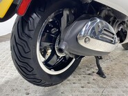 Piaggio Vespa GTS VESPA GTS 300 SUPER ABS 26