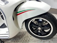 Piaggio Vespa GTS VESPA GTS 300 SUPER ABS 27