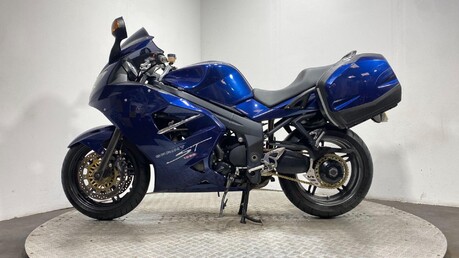 Triumph Sprint SPRINT ST 1050 2