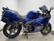 Triumph Sprint SPRINT ST 1050 6