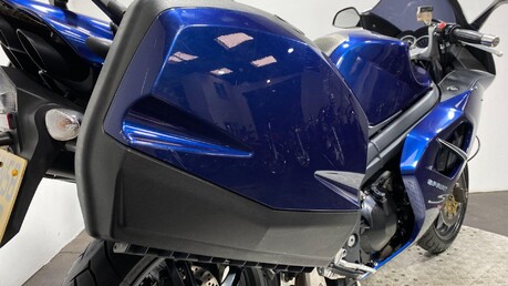 Triumph Sprint SPRINT ST 1050 17