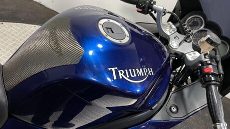 Triumph Sprint SPRINT ST 1050 21