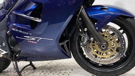 Triumph Sprint SPRINT ST 1050 31