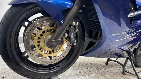 Triumph Sprint SPRINT ST 1050 33