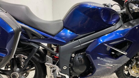 Triumph Sprint SPRINT ST 1050 41