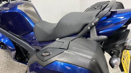 Triumph Sprint SPRINT ST 1050 48