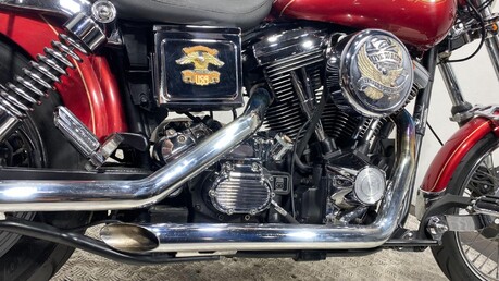 Harley-Davidson Dyna Wide Glide FXDWG 10