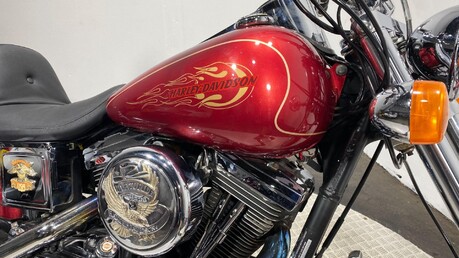 Harley-Davidson Dyna Wide Glide FXDWG 25