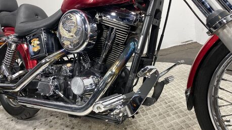 Harley-Davidson Dyna Wide Glide FXDWG 17