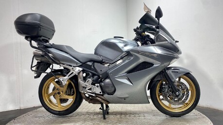 Honda VFR VFR 800 A-9 7