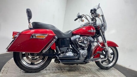 Harley-Davidson Dyna 1690 FLD Switchback 8