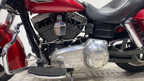 Harley-Davidson Dyna 1690 FLD Switchback 18