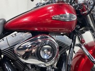 Harley-Davidson Dyna 1690 FLD Switchback 25