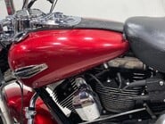 Harley-Davidson Dyna 1690 FLD Switchback 31