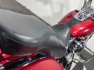 Harley-Davidson Dyna 1690 FLD Switchback 34