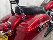 Harley-Davidson Dyna 1690 FLD Switchback 44