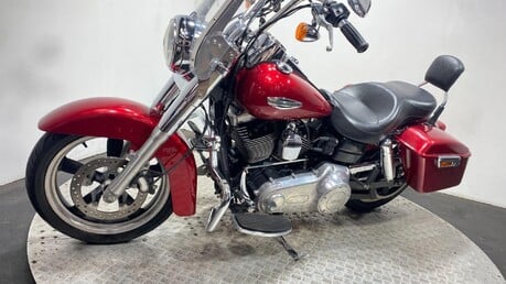 Harley-Davidson Dyna 1690 FLD Switchback 53
