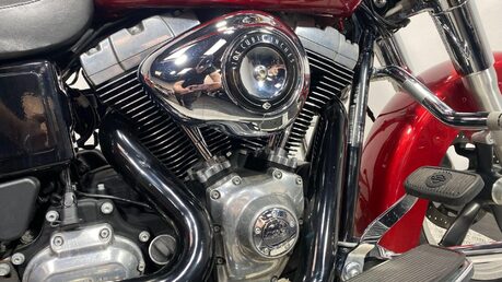 Harley-Davidson Dyna 1690 FLD Switchback 17