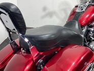 Harley-Davidson Dyna 1690 FLD Switchback 37