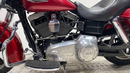 Harley-Davidson Dyna 1690 FLD Switchback 22