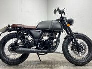 Mutt Akita AKITA 125 1