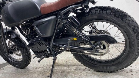 Mutt Akita AKITA 125 23
