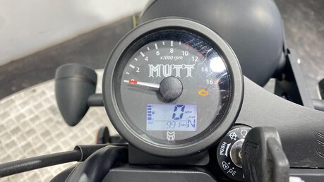 Mutt Akita AKITA 125 30