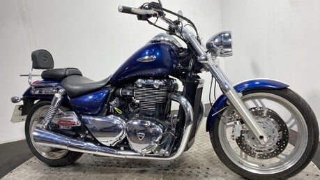 Triumph Thunderbird THUNDERBIRD 1600 6
