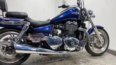 Triumph Thunderbird THUNDERBIRD 1600 2