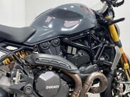 Ducati Monster M1200 S 19
