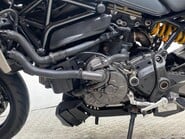 Ducati Monster M1200 S 22