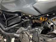 Ducati Monster M1200 S 23
