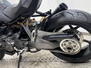Ducati Monster M1200 S 26