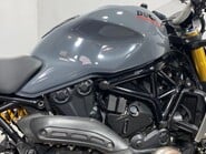 Ducati Monster M1200 S 29