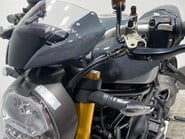 Ducati Monster M1200 S 13