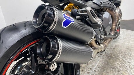 Ducati Monster M1200 S 49