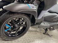 Yamaha Tricity 300 MWD 300 TRICITY 300 16