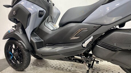 Yamaha Tricity 300 MWD 300 TRICITY 300 48