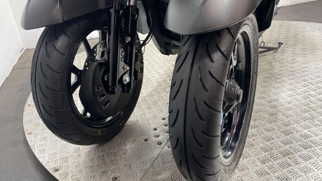 Yamaha Tricity 300 MWD 300 TRICITY 300 24