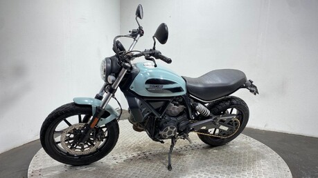 Ducati Scrambler 400 SCRAMBLER SIXTY2 8