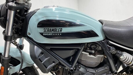 Ducati Scrambler 400 SCRAMBLER SIXTY2 21