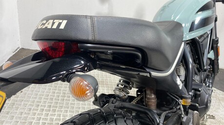 Ducati Scrambler 400 SCRAMBLER SIXTY2 23