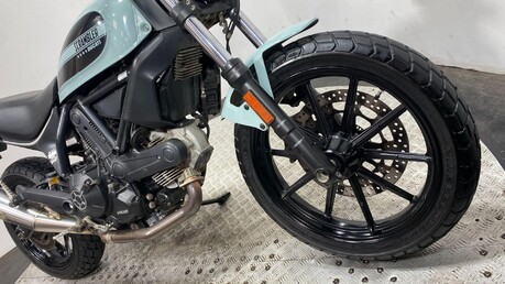 Ducati Scrambler 400 SCRAMBLER SIXTY2 30