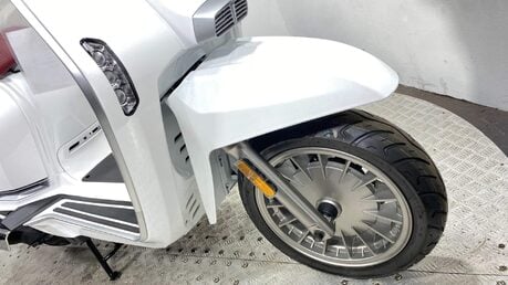 Lambretta V Special 14